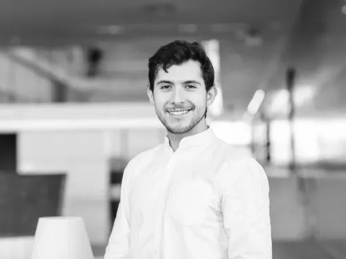 Daniel Corzo photo